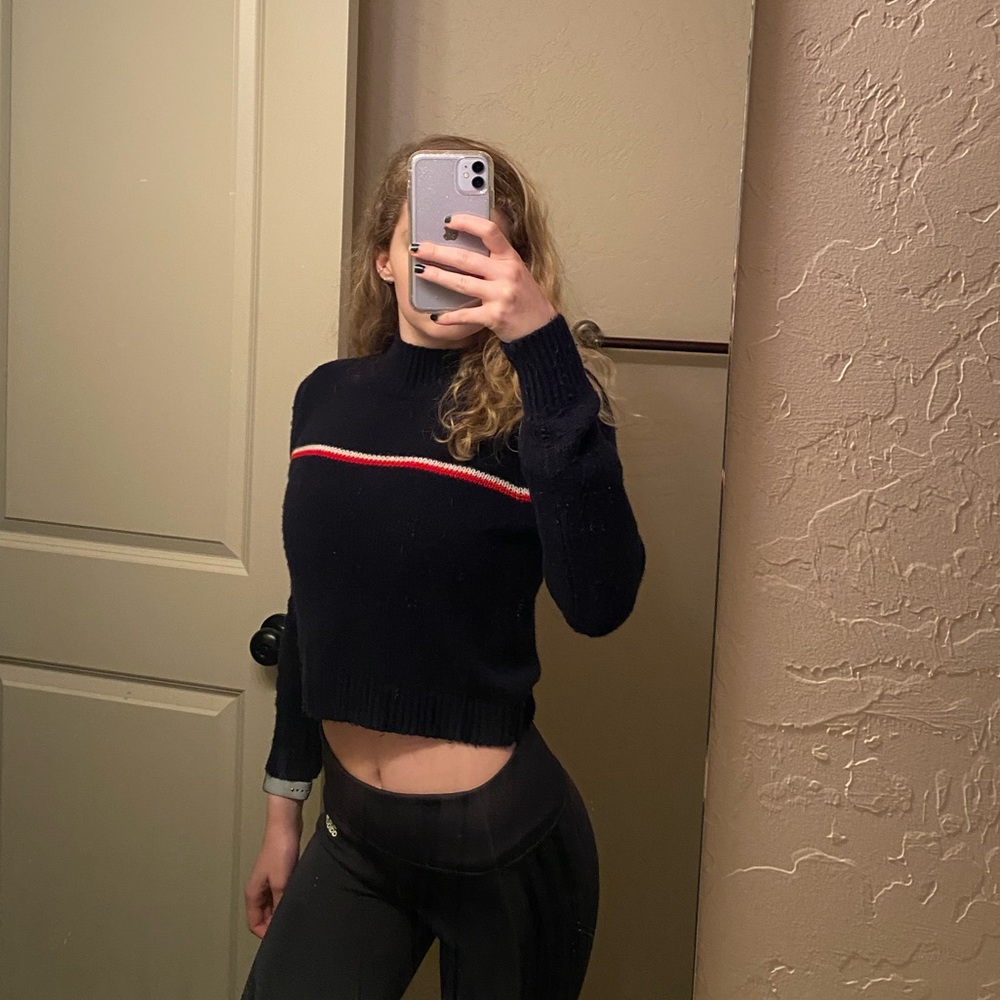 Brandy Melville Mock Neck Sweater - Picture 2 of 3